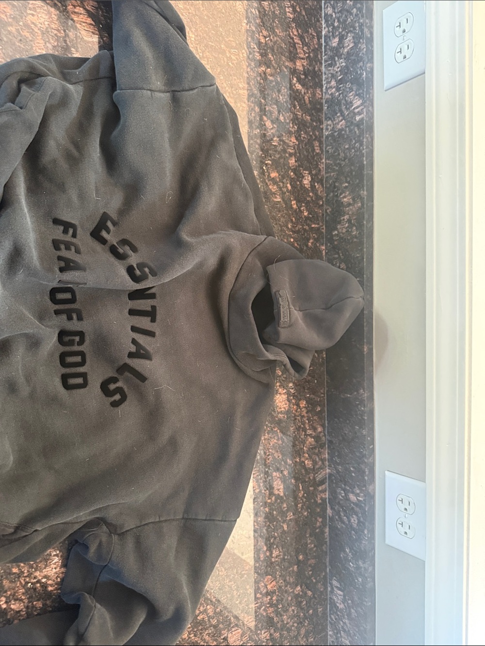 Men's Black essentials Hoodie